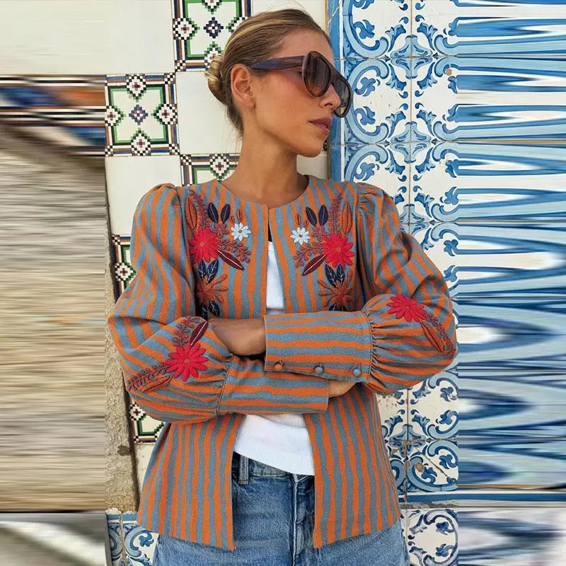 Fashion Women's Embroidery Short Jacket Loose O-neck Long Sleeve Buttons Female Cropped Coat 2026 Autumn Lady Casual Jackets